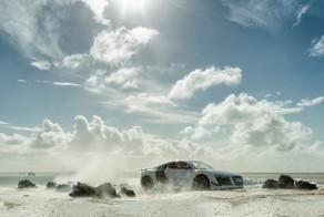 Потрясающие фотографии Audi при помощи игрушки