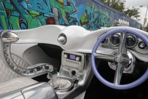 Суперкар из мусора (3 фото+видео)