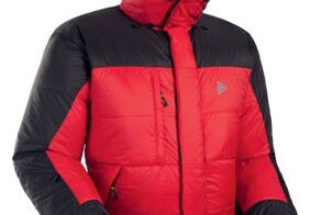 Как стирать и сушить пуховик, чтобы он был как новенький