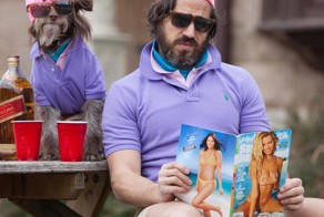 Парень и его собака настолько похожи, что порой даже не смешно