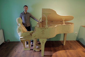 Удивительная скульптура из спичек