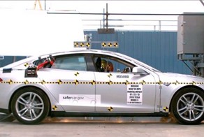 Краш-тест Tesla Model S (5 фото+3 видео)
