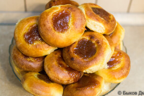 Ватрушки с повидлом - вкус из детства. Рецепт приготовления