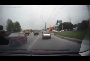 В Челябинске предотвратили угон посреди белого дня (видео)