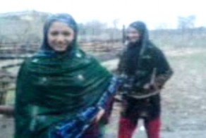 Мусульманских сестер убили за танцы под дождем (видео)