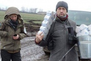 Русофоба и апологета нацбата "Азов" Анатолия Пашинина на гастроли не берут