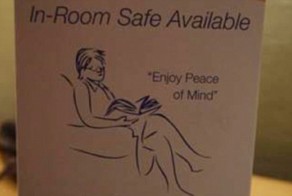 Что не так в этой табличке?