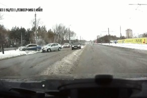 Авария дня. Симметричный полный привод не помог