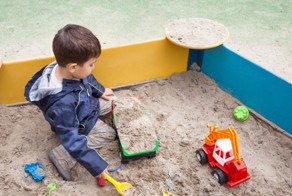 А мы своему ребёнку ничего не запрещаем… или Как вырастить дегенерата