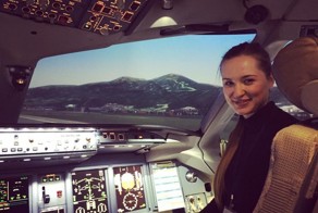 Девушка в 23 года стала пилотом Аэрофлота