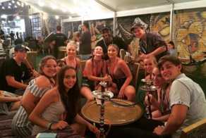 Schoolies-2016: Как австралийские выпускники празднуют окончание школы