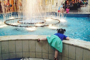 Шоппинг - дело не детское