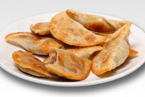 "Уральские посикунчики", (пирожки с мясом)