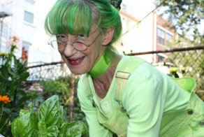 Элизабет Розенталь — позитивная женщина, которая уже 20 лет носит на себе только зелёный цвет