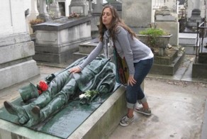 Нелепая смерть как путь к посмертной славе