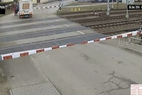 Он проклял этот день