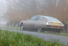 Отрыв от реальности в гиперкаре Citroën SM