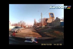 Сбила двух детей на пешеходном переходе