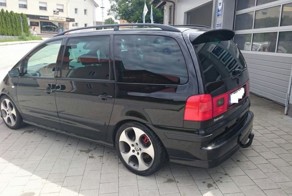 440-сильный Volkswagen Sharan на продажу