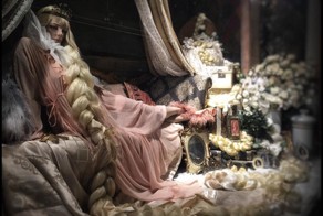 Сказочные витрины ЦУМа