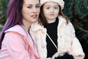 Эта мама выставила подруге счет в $400 за обувь, подпорченную своей дочерью