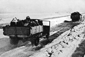 Подвиг советского шофера Максима Твердохлеба!МАКСИМ ТВЕРДОХЛЕБ — ДЕД МОРОЗ ИЗ АВТОБАТА!