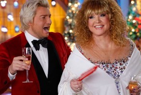 Россияне обратились к Константину Эрнсту с просьбой улучшить качество новогодних телепередач