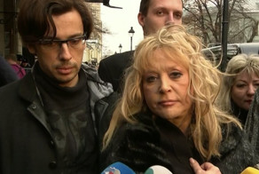 Народная артистка перестала быть флагманом российского шоу-бизнеса