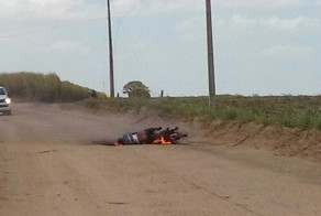 Высоковольтный провод убил мотоциклиста