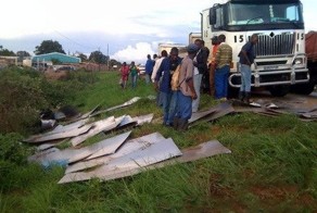 Женщине отрубило ступню листом железа