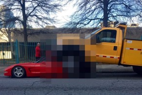 Грузовик Ford наехал Chevy Corvette