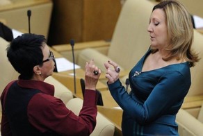 Чем занимаются депутаты на заседаниях Госдумы?