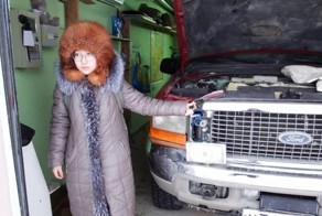 14-летняя ученица решает зимнюю проблему автомобилистов