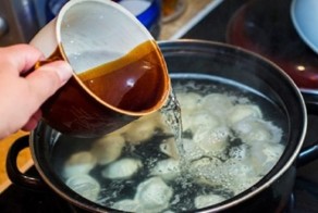 Как варить пельмени: 4 секрета приготовления уральского угощения