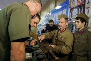 Бой поляка за память о советских воинах
