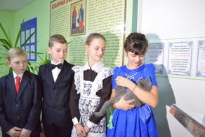  Десятилетняя девочка спасла троих братьев и двоих сестер из огня