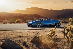Pagani официально представил родстер Huayra за 2.3 миллиона евро