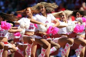 Девушки - чирлидерши