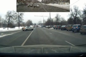 Авария дня. ДТП с участием трех машин произошло на юге Москвы