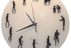 Прикольные часы на стену