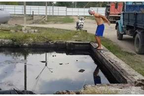 Привет, интоксикация! Идиот нырнул в "бассейн" с мазутом