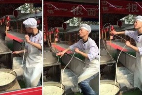 Китайский повар стал звездой местных соцсетей после своих танцев с лапшой