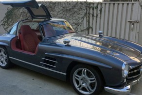 Реплика Mercedes-Benz Gullwing с современной начинкой