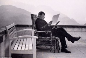 Семейный альбом из спальни Евы Браун: редкие фотографии Гитлера и его друзей