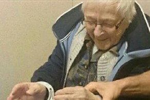 99-летняя голландка исполнила свою мечту, попав в тюремную камеру!