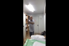 Должники заставили пожилого мужчину взяться за оружие