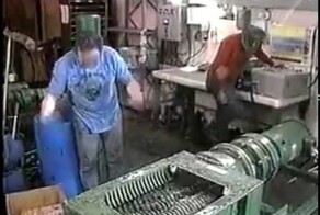 Эта машина уничтожает ВСЕ!!!