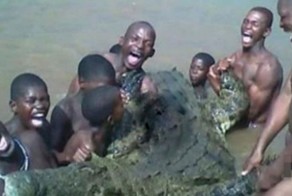 В ЮАР три брата погибли при попытке изнасиловать крокодила