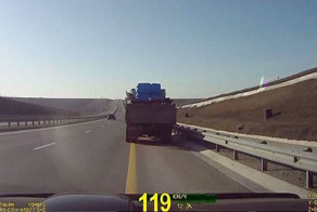 5 знаков того, что ты уже спишь за рулём