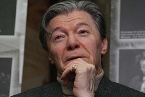 Легендарному актёру Александру Збруеву 79 лет